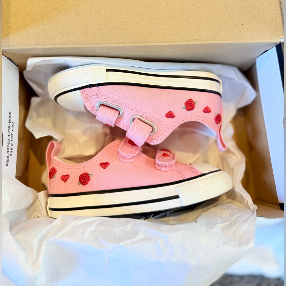 CONVERSE CHUCK TAYLOR ALL STAR 2V - TODDLER - Picture 6 of 6